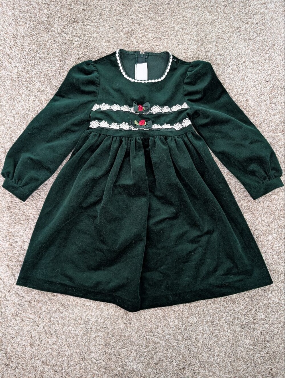 Vtg 90s Bonnie Jean Dark Green Velvet Dress with White Lace and Red Rose Accents